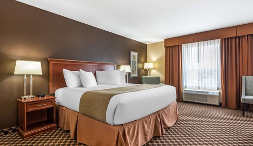 Suite, Multiple Beds, Non Smoking, Jetted Tub (with Sofabed)