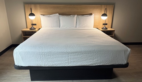 Suite, 1 King Bed, Non Smoking