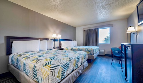 Standard Room, 2 Queen Beds, Non Smoking, Refrigerator & Microwave