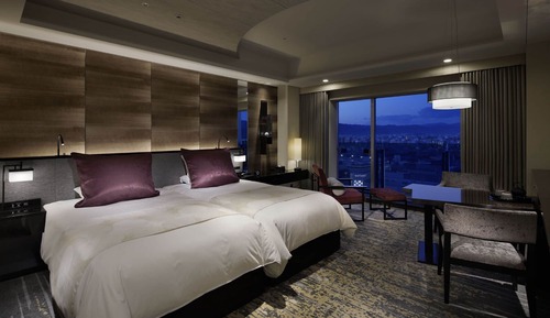 Non Smoking, 2 Twin Beds, Granvia Deluxe Room with Club Lounge Access