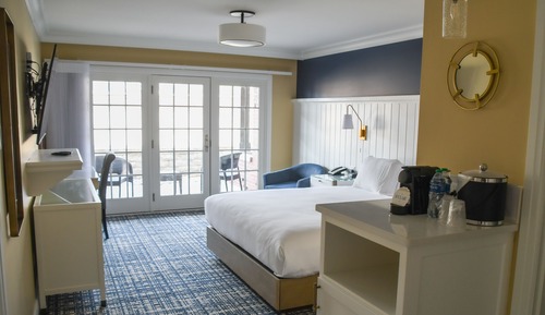 Deluxe Room, 1 King Bed