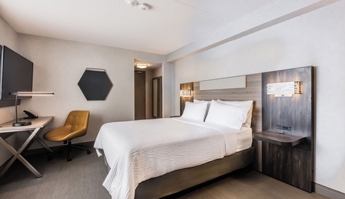 Standard Room, 1 Queen Bed, Corner