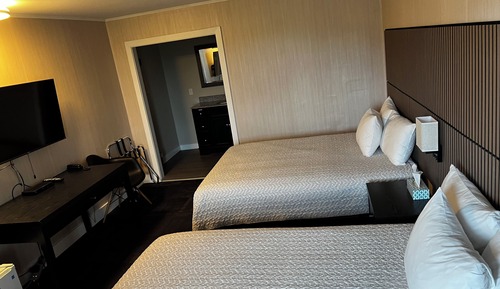 Room, 2 Queen Beds, Non Smoking (Second Floor)