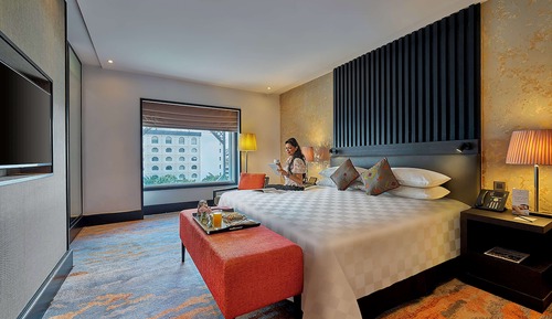 Deluxe Hollywood Room