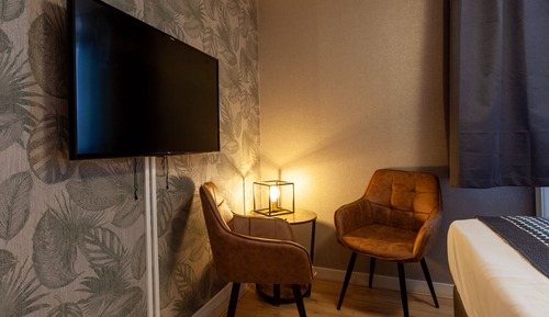 Business Room, 1 Queen Bed, Non Smoking