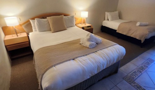 Basic Twin Room