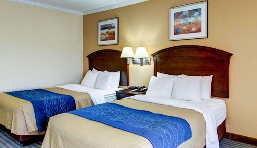 Standard Two Queen Beds Non-Smoking