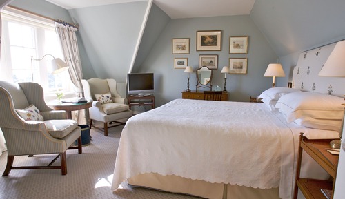 Superior Room, Lake View