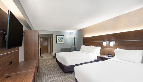 Standard Room, 2 Queen Beds, Accessible Bathtub (Mobility)