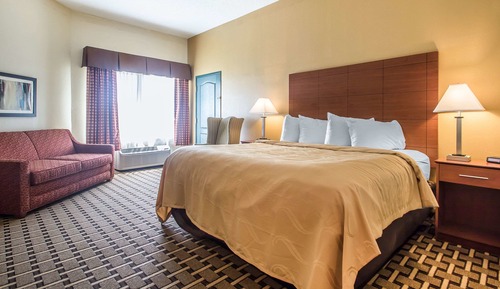 Suite, 1 King Bed with Sofa bed, Non Smoking, Jetted Tub