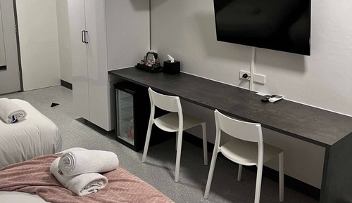 Room, Multiple Beds, Non Smoking