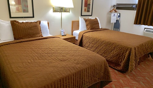 Room, 2 Queen Beds, Smoking