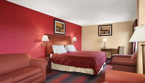 Studio Suite, 1 King Bed, Non Smoking