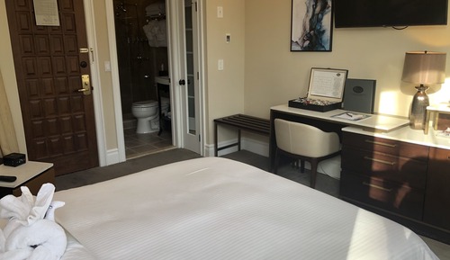 Standard Room, 1 Queen Bed, Non Smoking