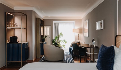 Junior Suite, 1 King Bed