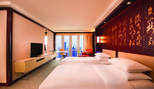 Room, 2 Twin Beds, River View