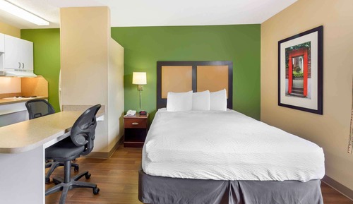 Studio, 1 Queen Bed, Non Smoking
