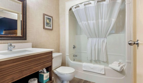 Suite, Non Smoking (1 King Bed, 1 Double Bed)