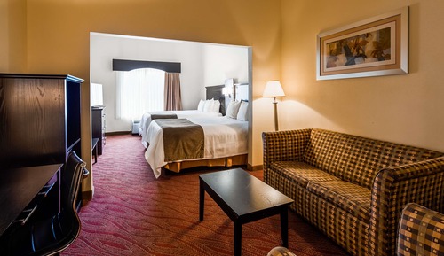 Suite, 2 Queen Beds, Non Smoking, Refrigerator