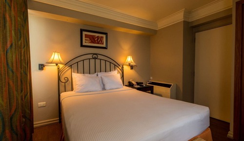 Suite, Balcony