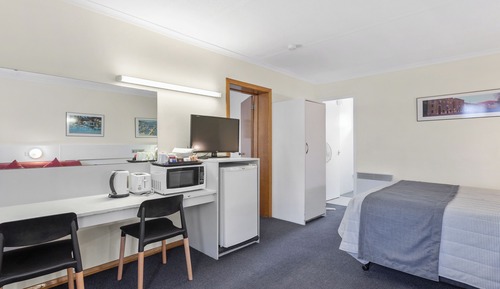 Basic Apartment