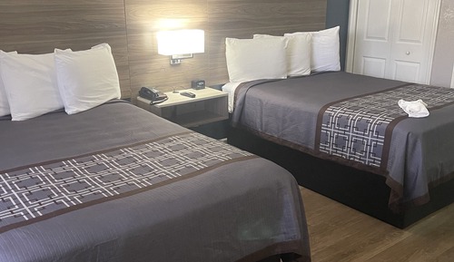 Double Room, 2 Double Beds