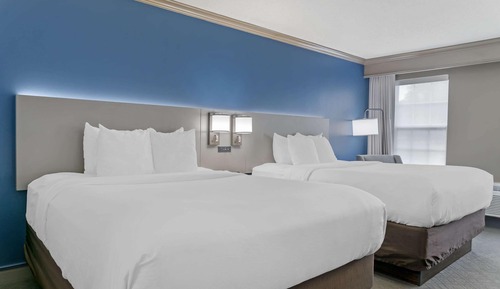 Standard Room, 2 Queen Beds, Non Smoking (Pet Friendly)