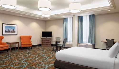 Suite, Multiple Beds, Non Smoking