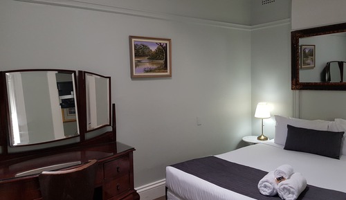 Queen Suite