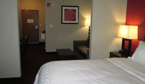 Standard Room, 1 King Bed (Extra Floor Space)