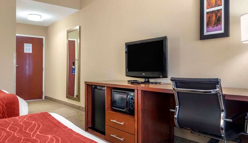Standard Room, 2 Queen Beds, Non Smoking