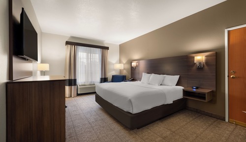 Suite, 1 King Bed, Accessible, Non Smoking