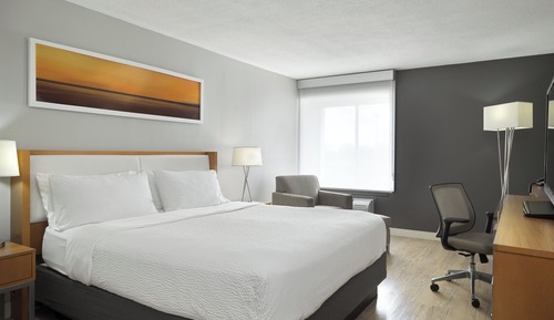 Standard Room, 1 King Bed