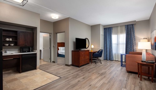 Suite, 1 King Bed, Accessible, Bathtub (Nonsmoking)