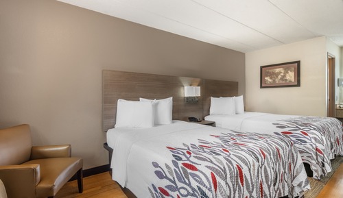 Standard Room, 2 Double Beds (Smoke Free)