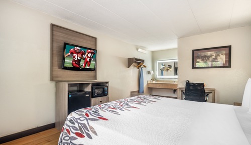 Superior Room, 1 King Bed (Smoke Free)