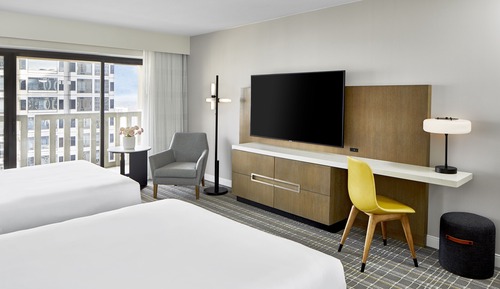 Room, 2 Queen Beds, City View