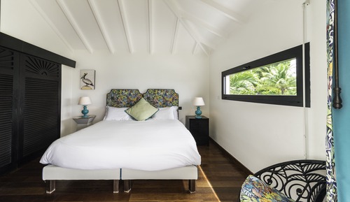 Bungalow Junior Suite partial sea view