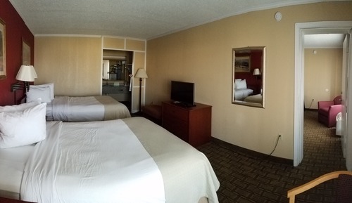 Suite, 2 Double Beds, Non Smoking