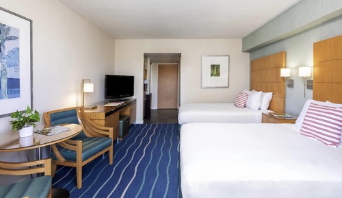 Waikiki Tower Ocean View Room