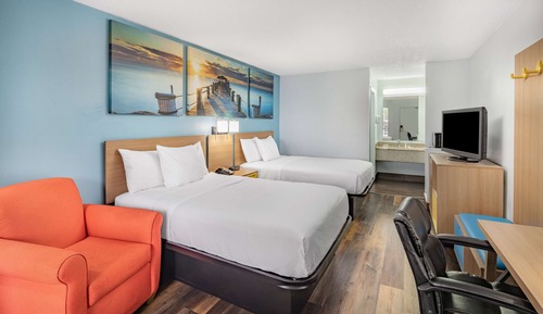 Double Room, 2 Double Beds, Non Smoking