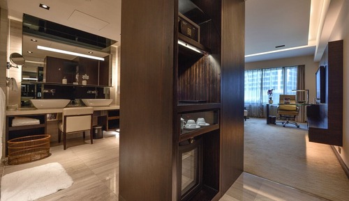 Premier Double Room (West Wing)
