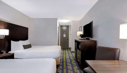 Room, 2 Queen Beds, Non Smoking (Ground Floor)