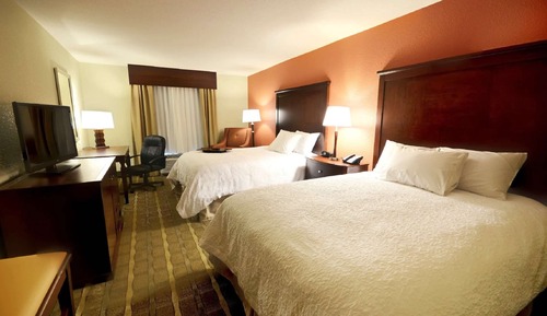Two Queen Beds