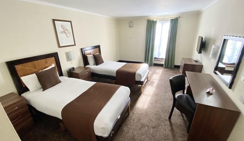 Standard Twin Room