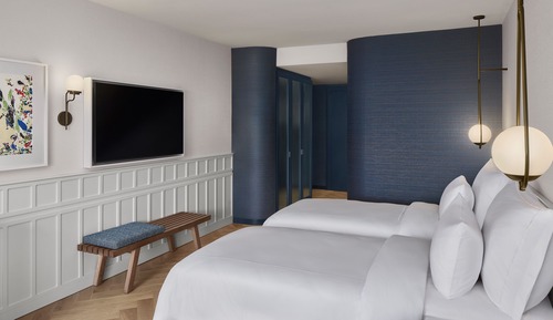 Deluxe Room, City View