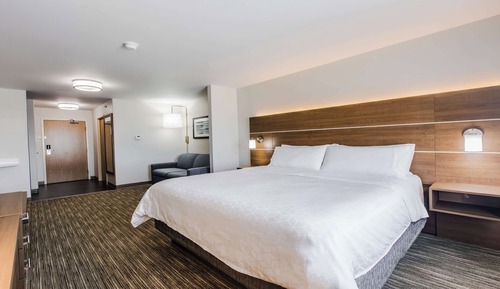 Standard Room, 1 King Bed with Sofa bed