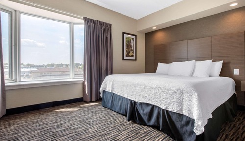 Suite, 1 King Bed with Sofa bed, Non Smoking (Ambassador)
