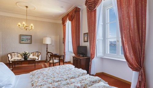 Deluxe Double or Twin Room, Lake View