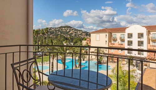 Superior Room, 1 King Bed, Non Smoking, Resort View (Balcony)
